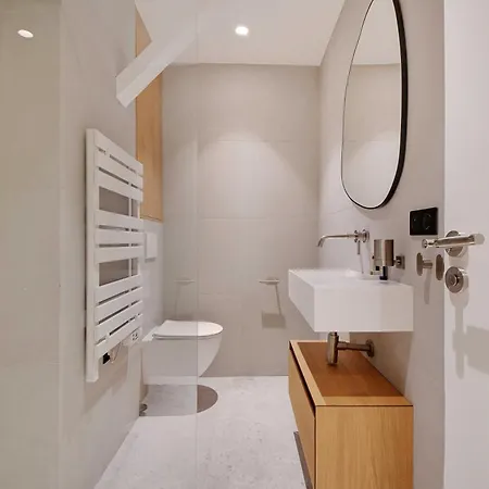 Sumptuous Flat Right In The Center Sentier París