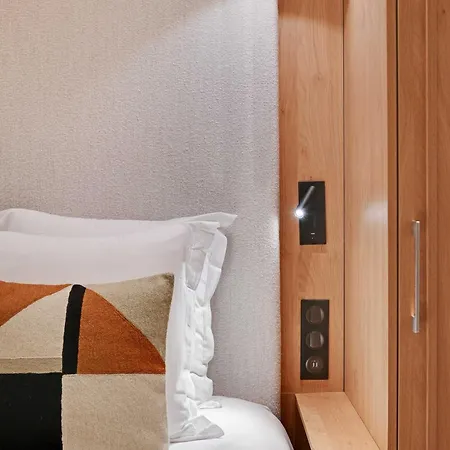 Sumptuous Flat Right In The Center Sentier * París