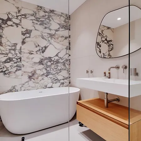Sumptuous Flat Right In The Center Sentier París