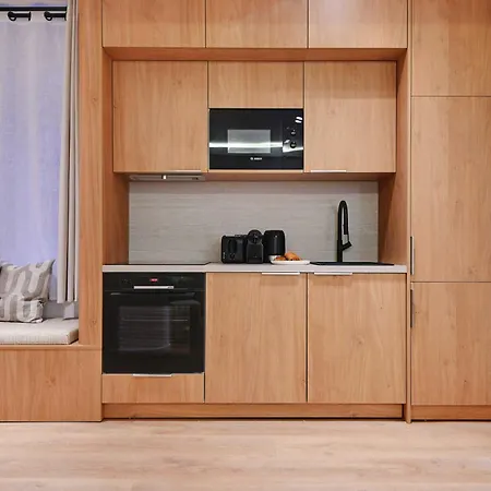 Sumptuous Flat Right In The Center Sentier *
